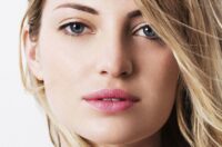روش‌هایی برای کوچک کردن روزنه‌های پوستی برای داشتن پوست زیبا و سالم