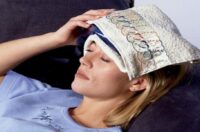یخ پک و یخ ژله‌ای خانگی و همه کاربردهای آن به همراه آموزش ساخت جلیقه سرد خلبانی
