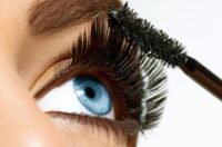 با انتخاب ریمل مناسب و یادگیری روش صحیح ریمل زدن چشمانی زیبا داشته باشید