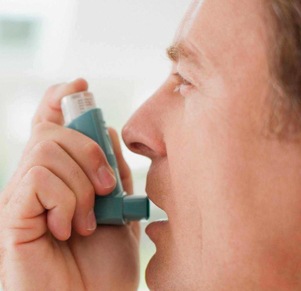 بیماری آسم چیست؟ علت ایجادی و نشانهها و نحوه تشخیص این بیماری