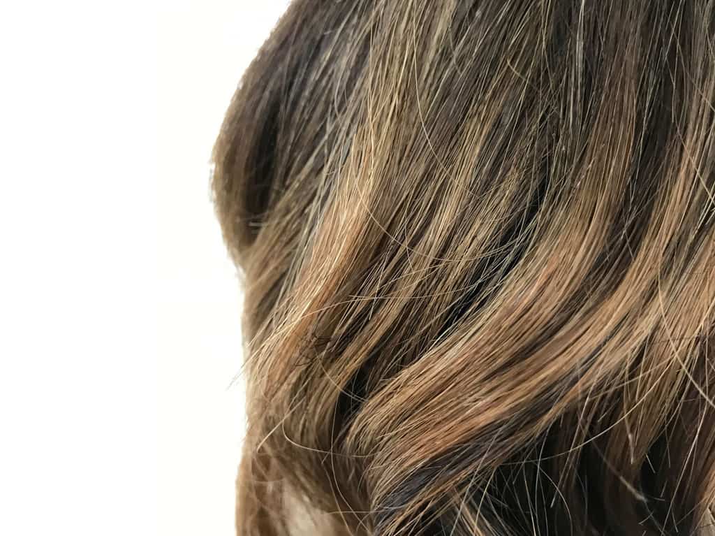 رنگ موی اومبره چیست و چطور یک رنگ موی اومبره عالی داشته باشیم؟