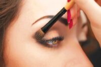 چگونه رنگ ابرو را با رنگ پوست و موی خود هماهنگ کنیم؟