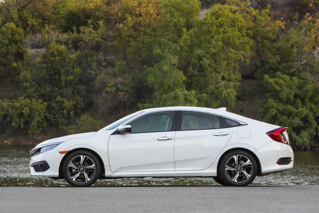 پا در رکاب خودروی Honda Civic Ex یکی از خوش قیمتترین سواریهای جهان