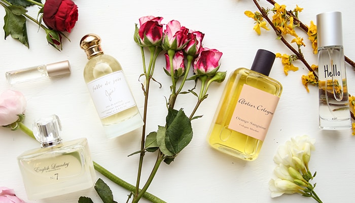 عطر مخصوص تابستان چه ویژگی‌هایی دارد و چطور باید استفاده شود؟
