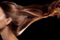 شستن موها را چگونه و چند وقت یکبار باید انجام دهید؟
