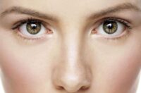 آیا محو کردن روزنه‌های پوستی ممکن است؟ چطور این کار را انجام دهیم؟