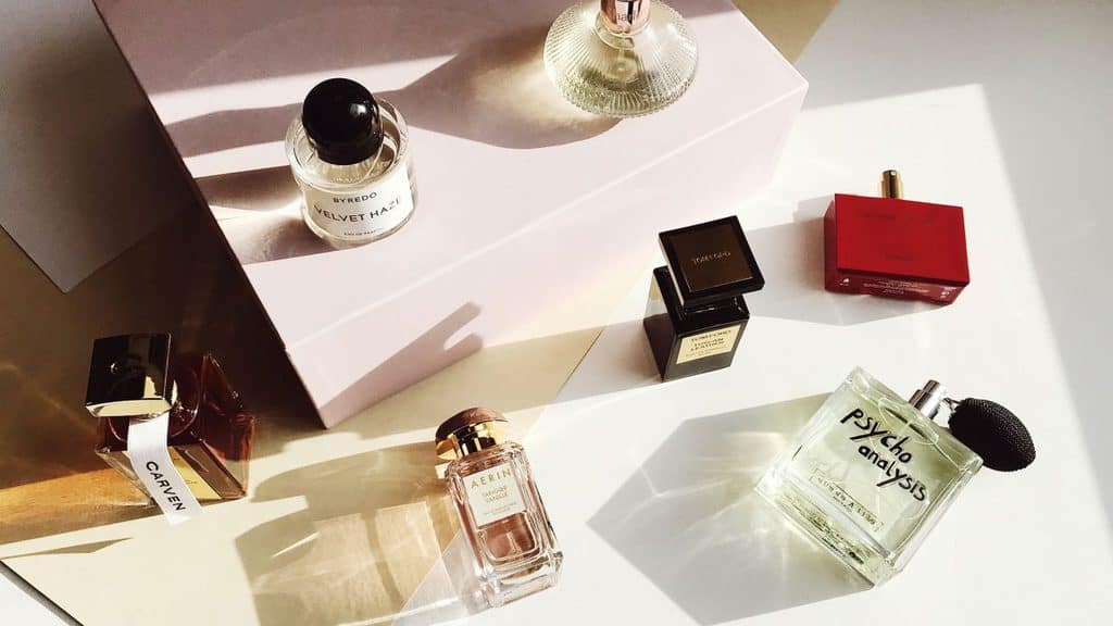 عطرهای ضروری در قفسه ادکلن شما، مجموعه عطرهایی که باید داشته باشید