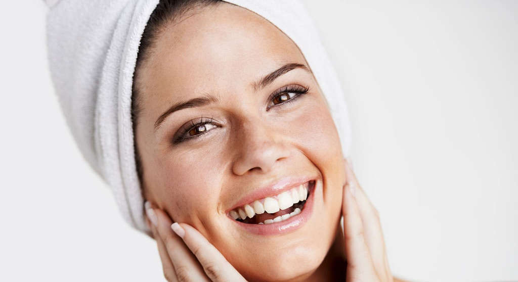 پنج روش جدید برای پاکسازی پوست که هیچ عارضه‌ای برای پوست شما ندارند
