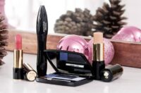 شش وسیله آرایشی ضروری برای کامل کردن کیف آرایش شما