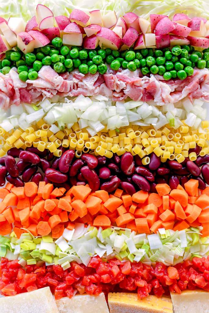 طرز تهیه سوپ مینسترون؛ یک سوپ خوشمزه و غلیظ ایتالیایی