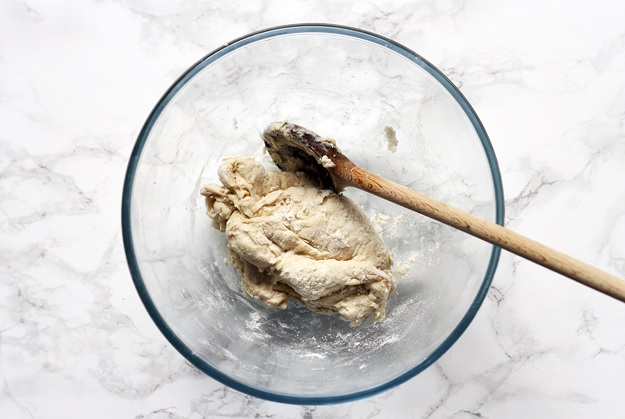 طرز تهیه شیرینی اشترودل سیب اصل اتریشی