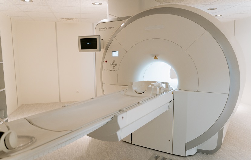 سی تی اسکن یا توموگرافی کامپیوتری (CT) چیست و چگونه کار میکند؟