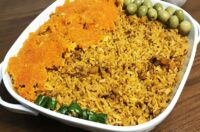 نحوه پخت استانبولی پلو با مرغ و لوبیا بدون گوشت چرخ کرده