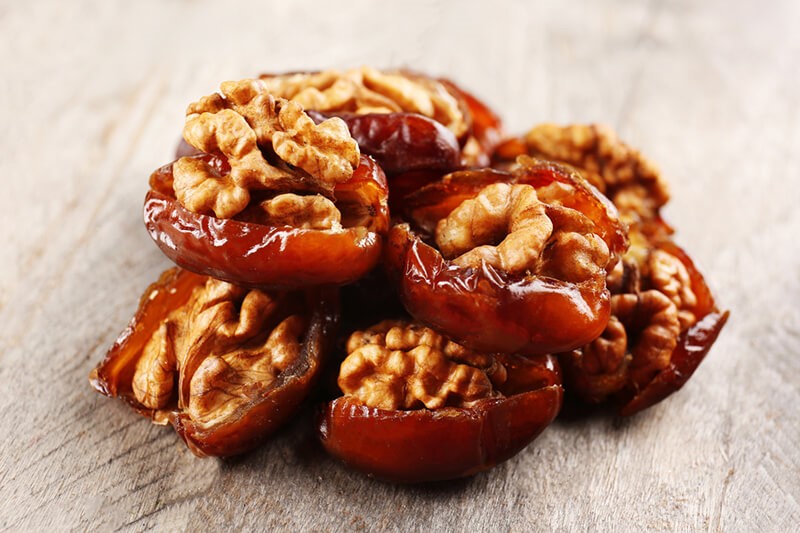 خواص فوق العاده خرما و گردو