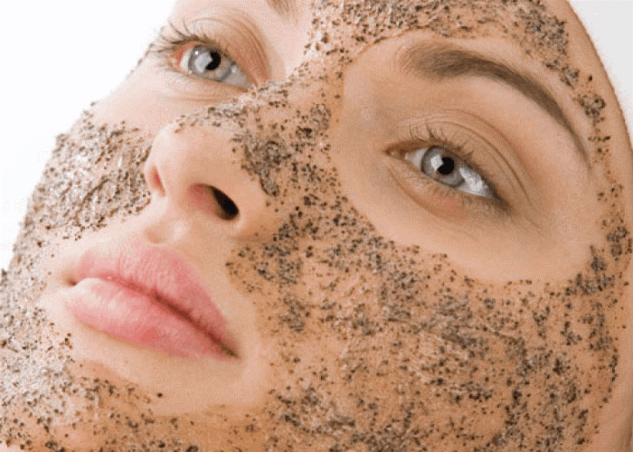 4 ترفند خانگی برای پوست و مو